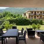 Lori Villa *