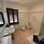 Lori Villa